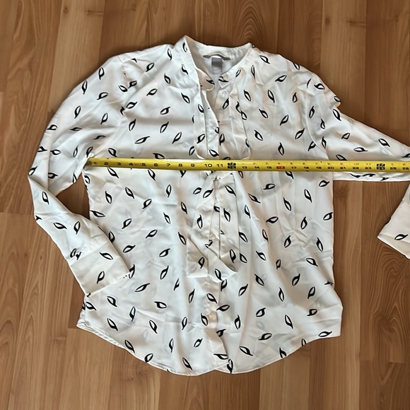 HM Button Down Shirt / Blouse - Picture 15 of 15